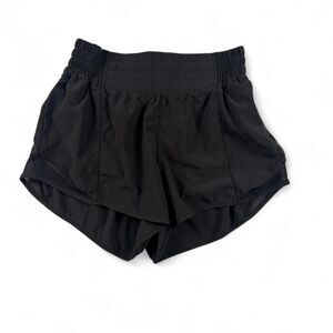 Lululemon Women’s Black Athletic Shorts Size 4